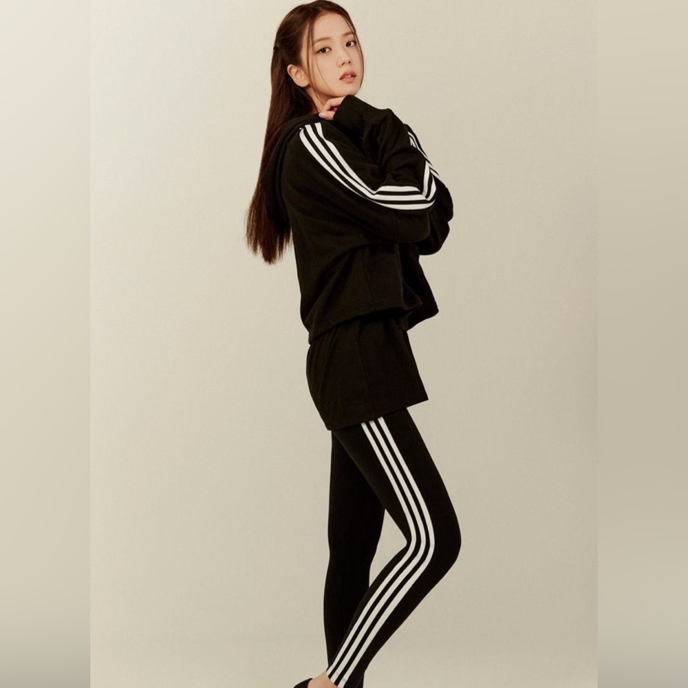 Iconic striped leggings